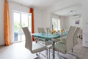 Hedera Estate, Villa Hedera X