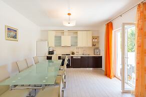 Hedera Estate, Villa Hedera X