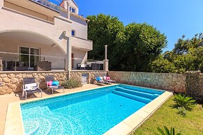 Hedera Estate, Villa Hedera X