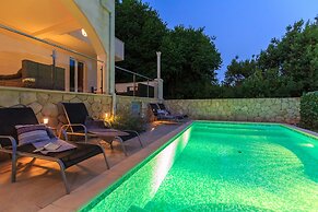 Hedera Estate, Villa Hedera X