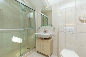 Hedera Estate, Hedera A19