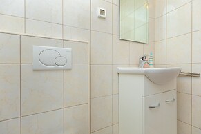 Hedera Estate, Hedera A19