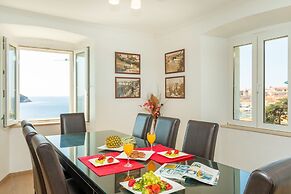 Hedera Estate, Hedera A19