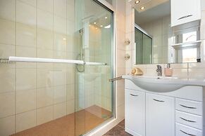 Hedera Estate, Hedera A19