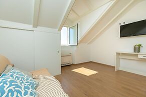 Hedera Estate, Hedera A19