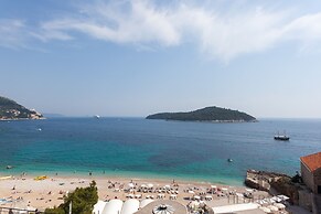 Hedera Estate, Hedera A19