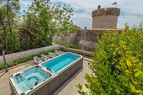 Hedera Estate, Villa Hedera V