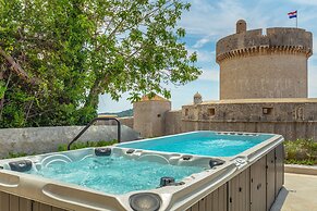 Hedera Estate, Villa Hedera V