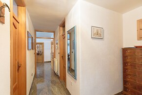 Hedera Estate, Hedera A17