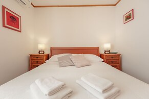 Hedera Estate, Hedera A17