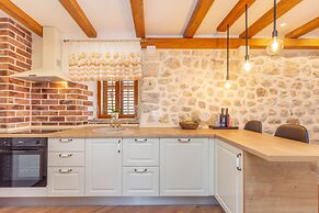 Summer Cottage