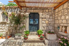 Summer Cottage