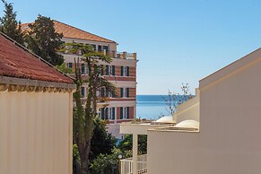 Hedera Estate, Hedera A10