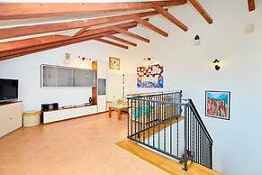 Hedera Estate, Hedera A34