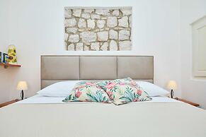 Hedera Estate, Hedera A34