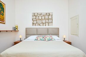 Hedera Estate, Hedera A34