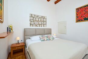 Hedera Estate, Hedera A34