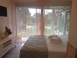 Urla Begonvil Pansiyon