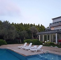 Urla Begonvil Pansiyon