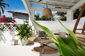 Upendo Beach Boutique Hotel