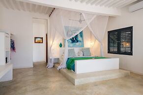 Upendo Beach Boutique Hotel