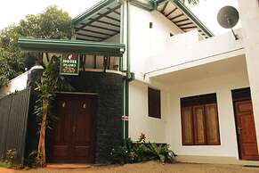 Hotel Planet Residency