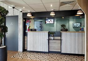 B&B HOTEL Igny Palaiseau