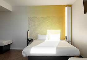 B&B HOTEL Igny Palaiseau