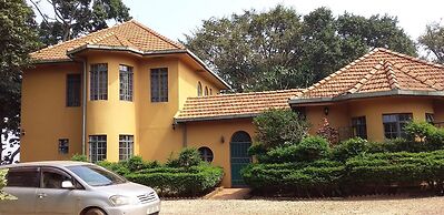 The Estate Ebwerenga
