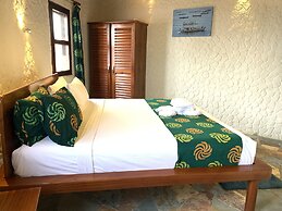 Lemon Beach Resort