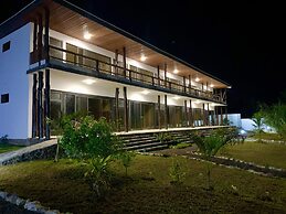 Lemon Beach Resort