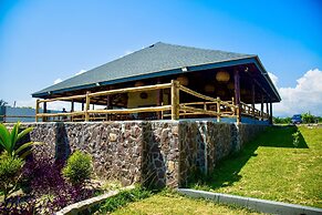Lemon Beach Resort