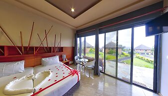 Lemon Beach Resort