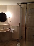 Hotel Post Viernheim UG