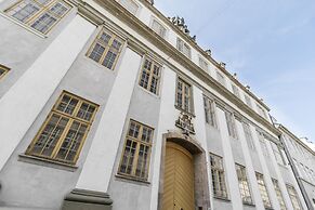 Spectacular City Centre Apartment