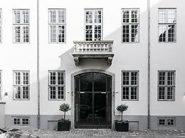 Spectacular City Centre Apartment