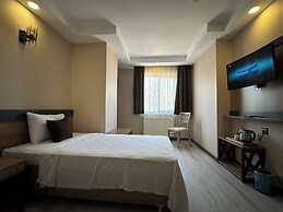 Korkmaz Otel