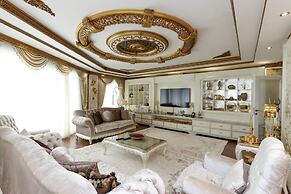 Platinum Apart Hotel