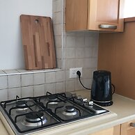 2 Bedroom Apartment with Hot Tub Facing Bograshov Beach