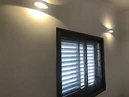 2 Bedroom Apartment with Hot Tub Facing Bograshov Beach