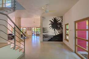 Villa Thespina on the Beach