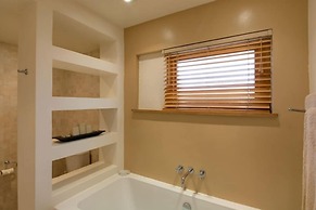 Villa Thespina on the Beach