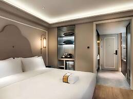 Mercure Wuhan Yangluo