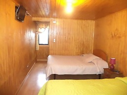 Hostal Lagunitas