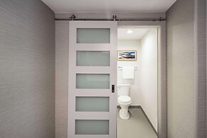 Aiden by Best Western Cape Cod - West Yarmouth