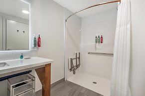 Executive Residency by Best Western Calgary City View North
