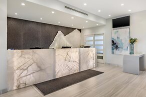 Executive Residency by Best Western Calgary City View North