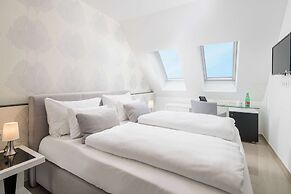 Best Western Plus Celebrity Suites