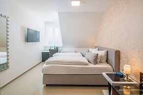 Best Western Plus Celebrity Suites