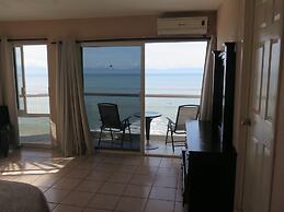 Suites Atlas - Ocean Front